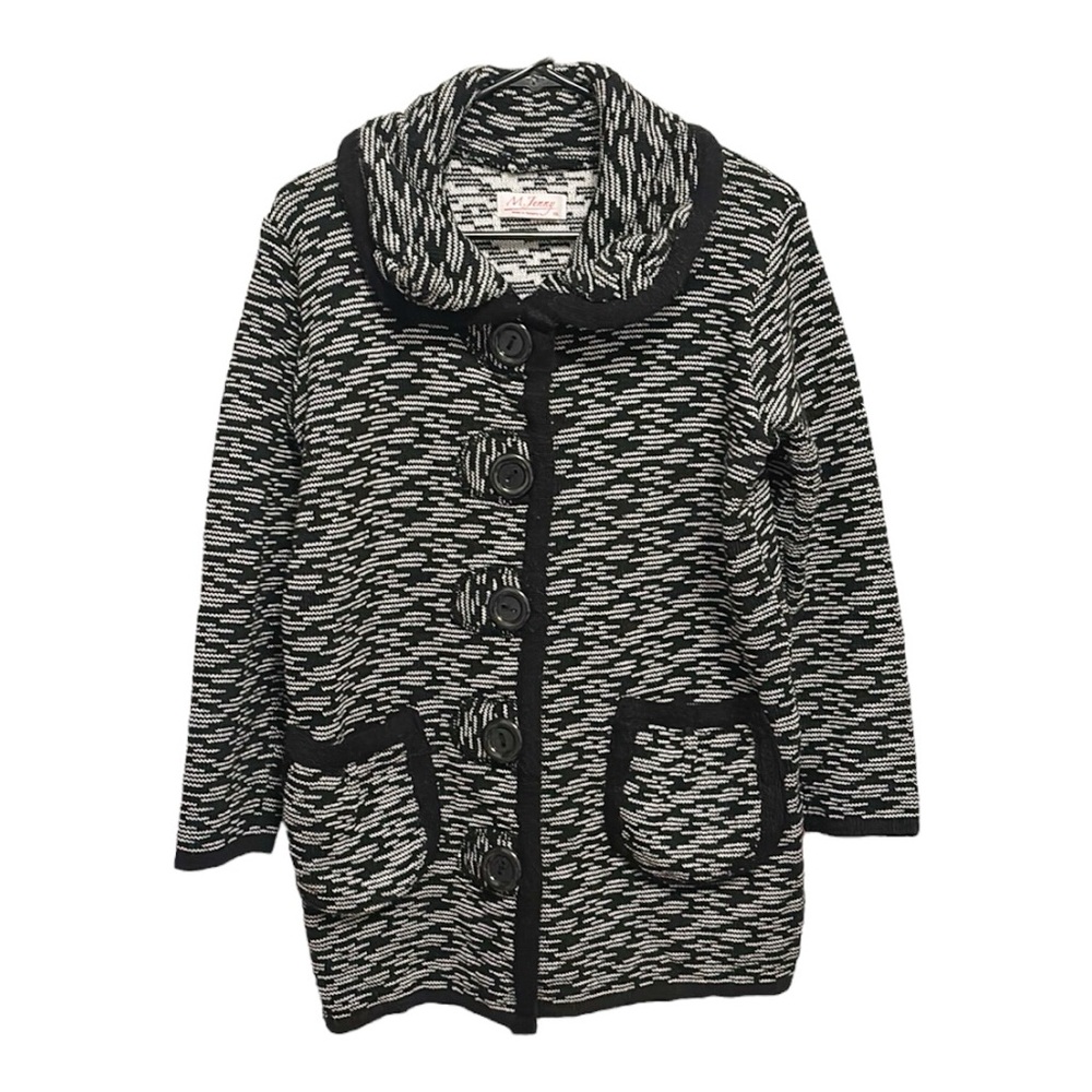 C030 - M. Jenny Black and White Chunky Knit Sweater Coat